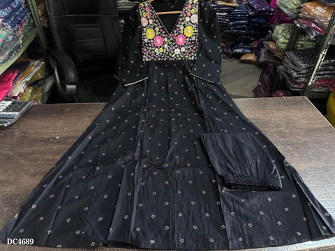 Black Hand-Embroidered Cotton Kurta Set